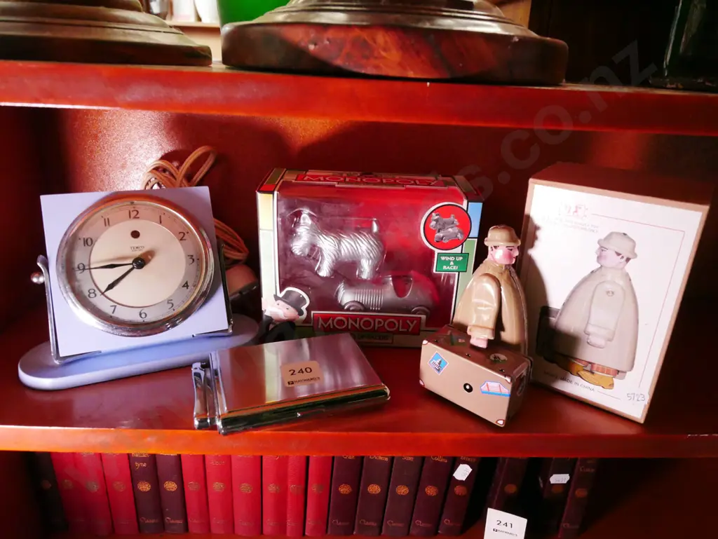 Smiths deco mantle clock, Monopoly wind up racers, clockwork tin man, cigarette case Image 1++
