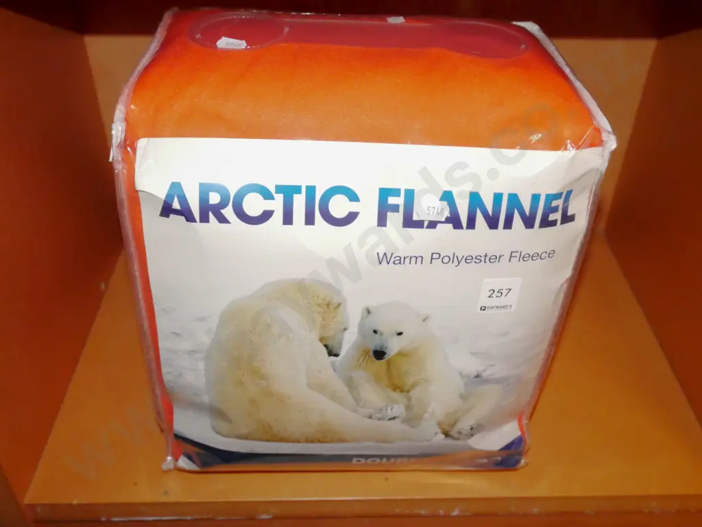 as-new Arctic Flannel polyester fleece double sheet set Image 1++