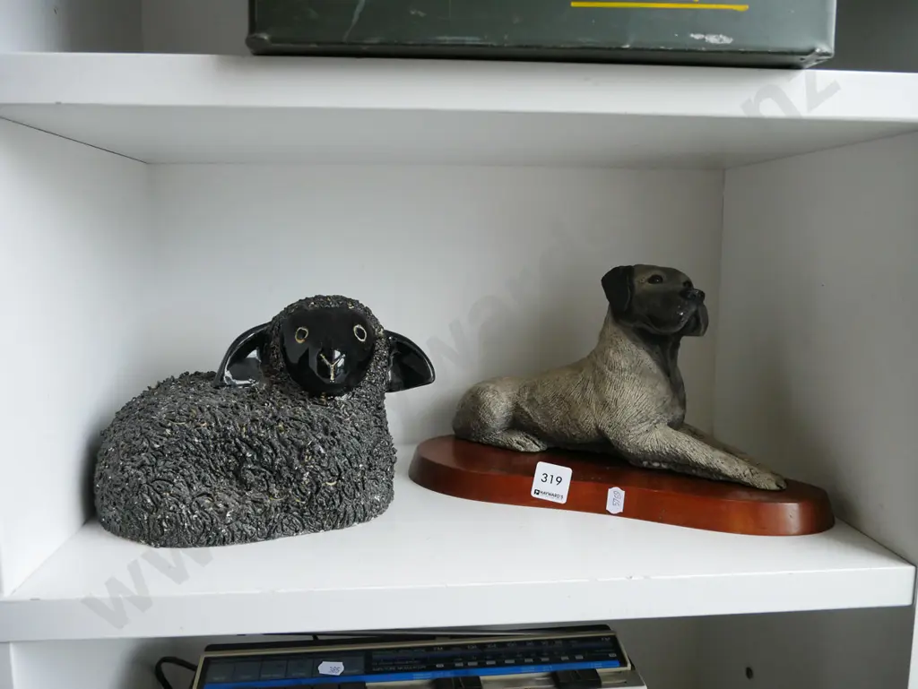 2x animal figurines Tallest H-170 Image 1++