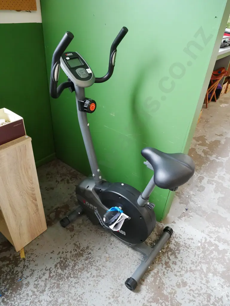 York Fitness treadmill Image 1++