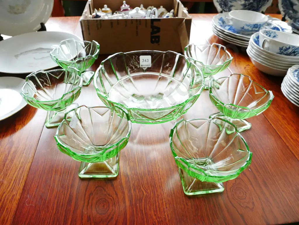 green depression glass sweet set Image 1++