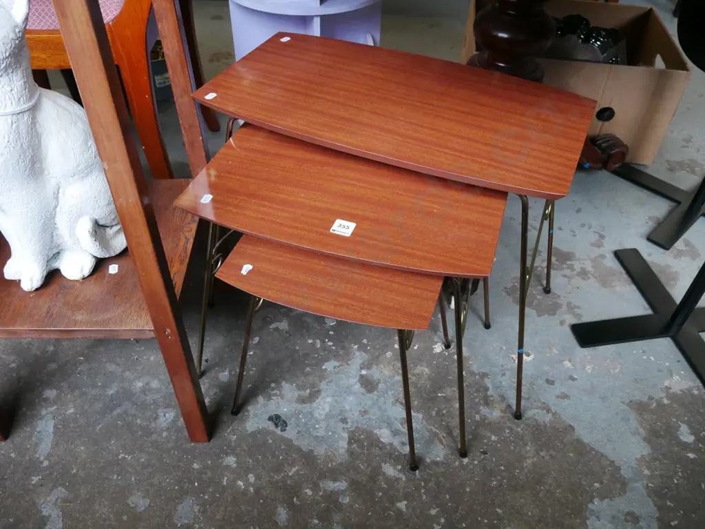 nest of 3 metal and formica retro tables Image 1++