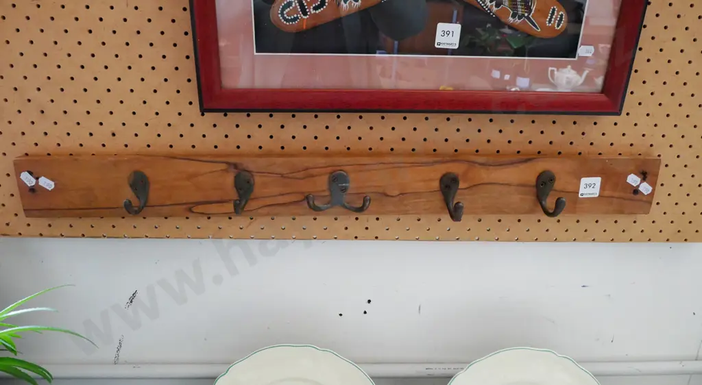 coat hooks Image 1++