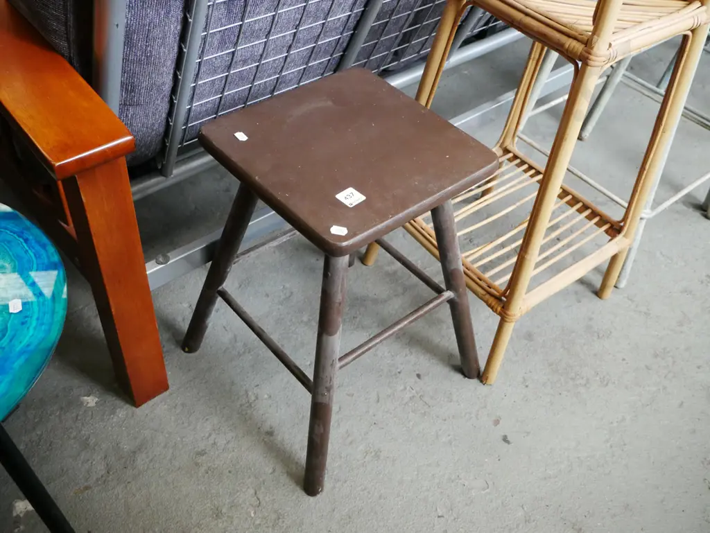 small wooden stool Image 1++