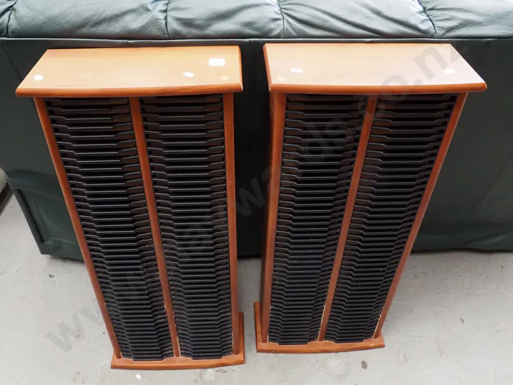 pair of matching CD towers H-835 Image 1++