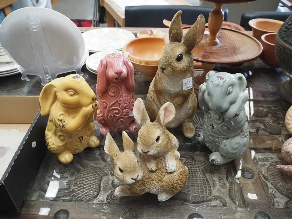ceramic and composite rabbit figurines H-180 Image 1++