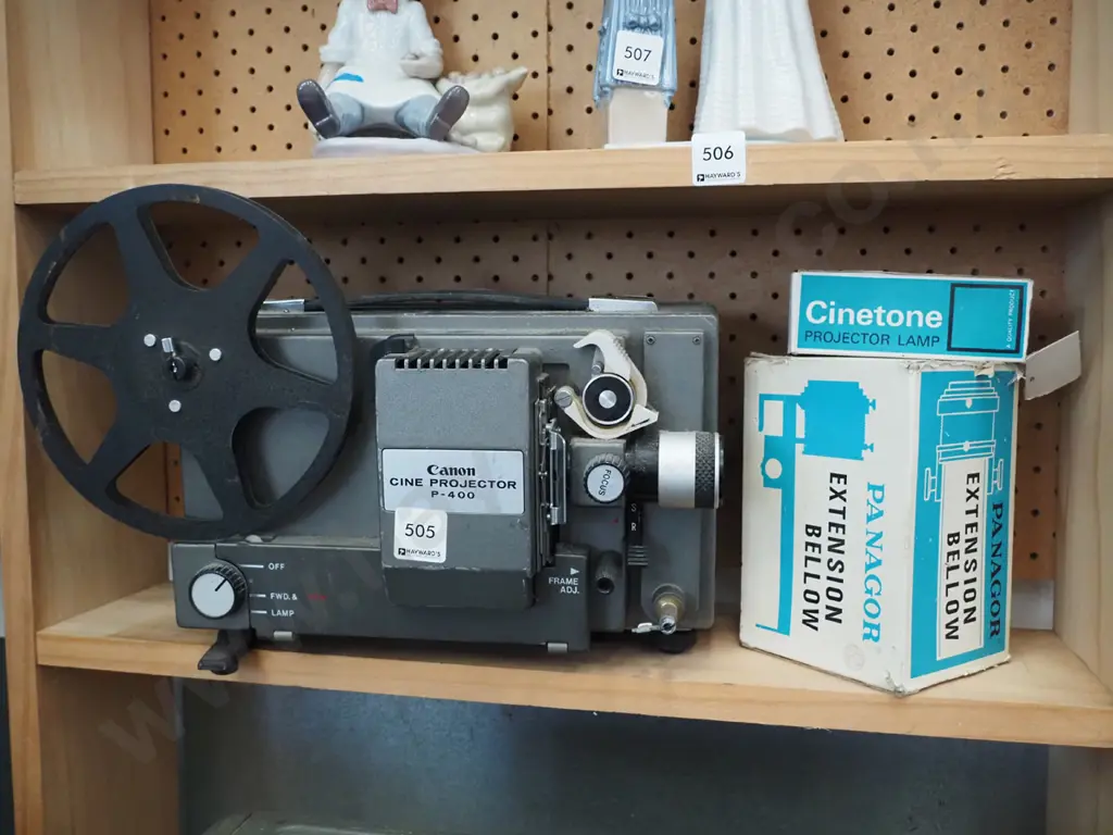 Canon 78mm film projector Image 1++