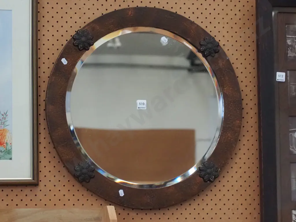 pressed copper mirror Diam-550 Image 1++