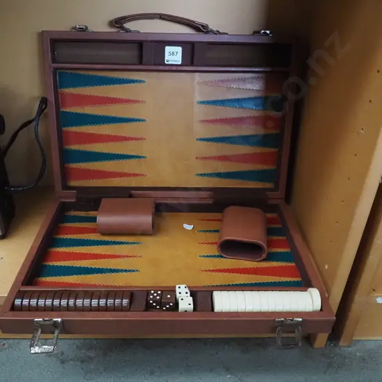 backgammon set