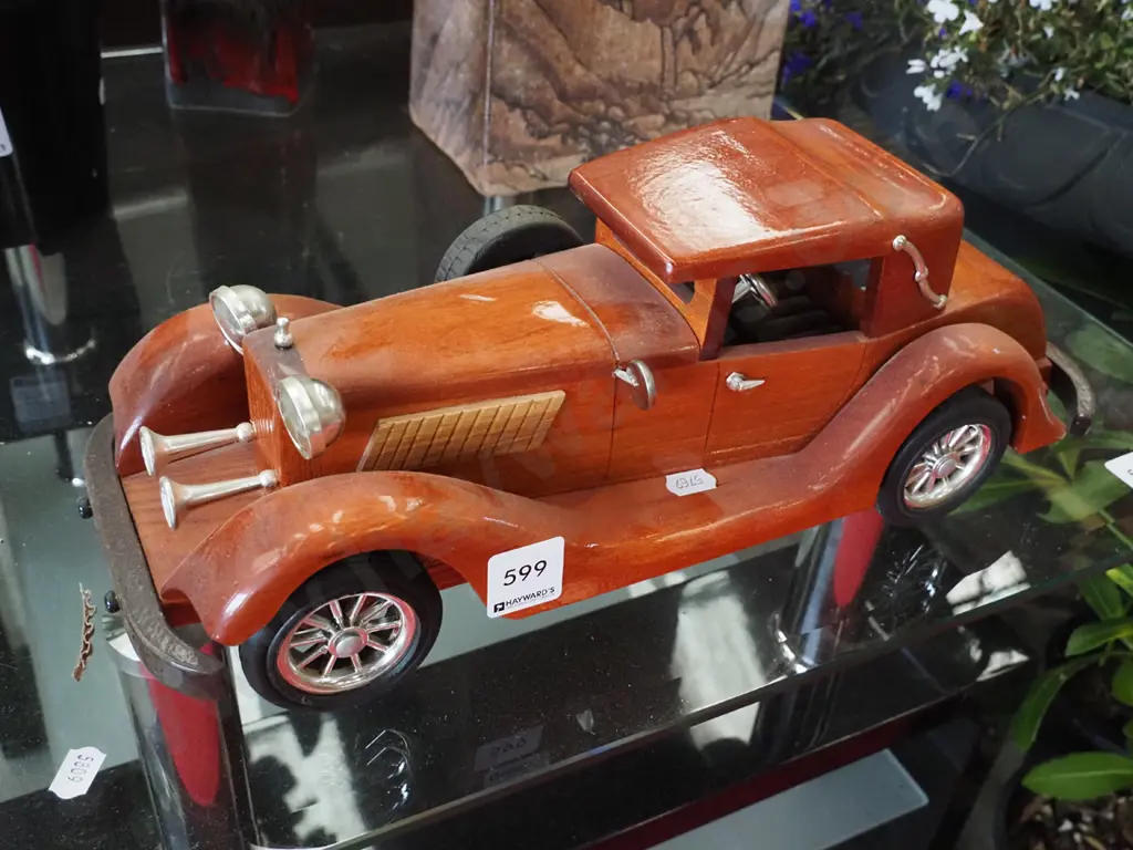 wooden toy car Image 1++
