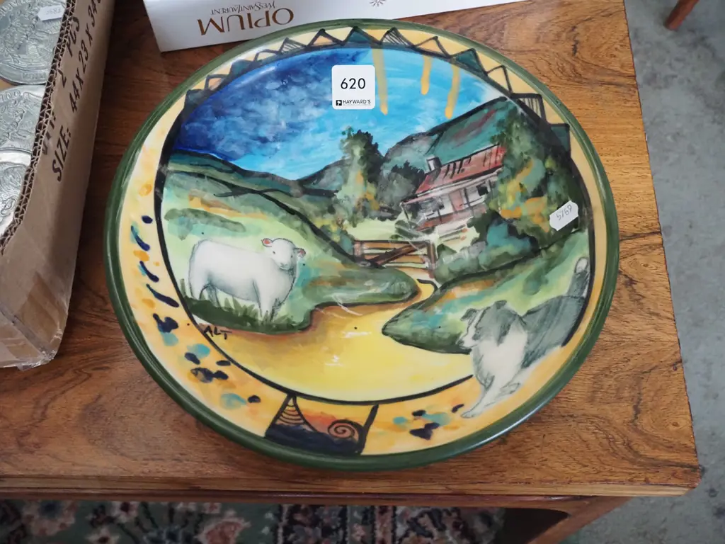 Louise Thompson hand painted studio pottery bowl Image 1++