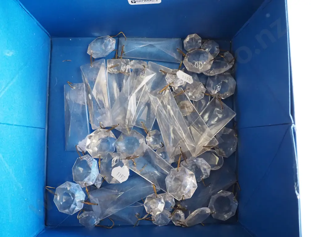 box of glass lustres Image 1++