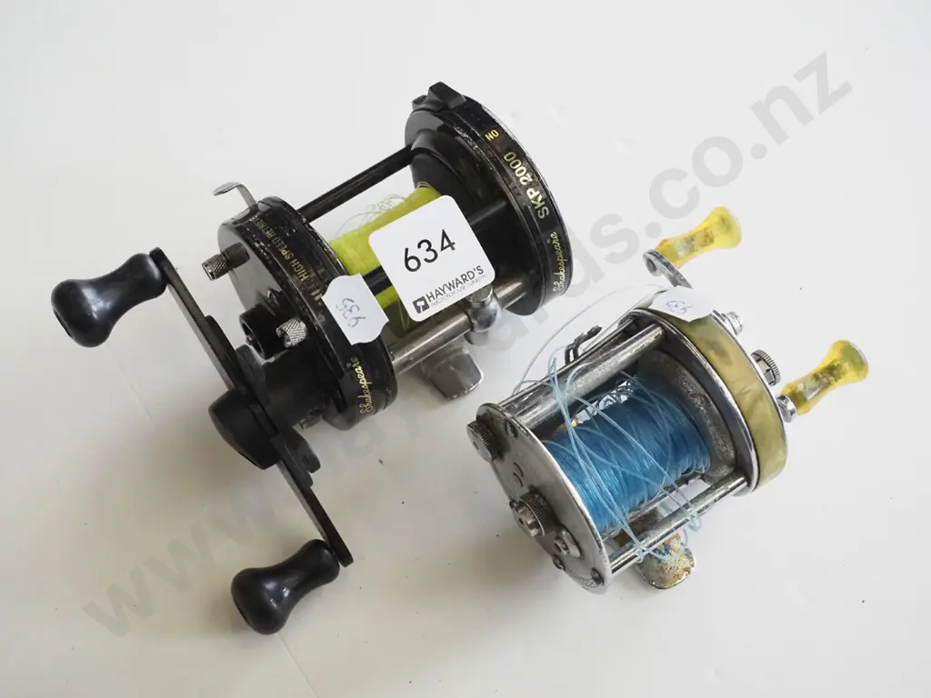 2x fishing reels Image 1++