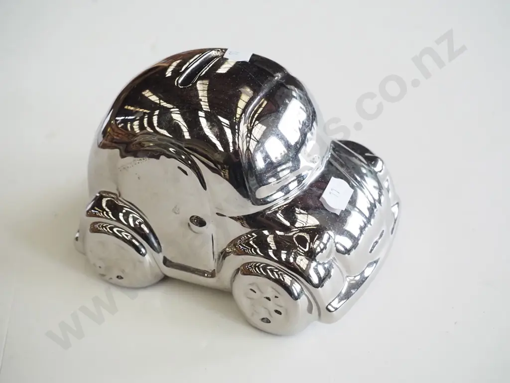 car money box, coins Image 1++