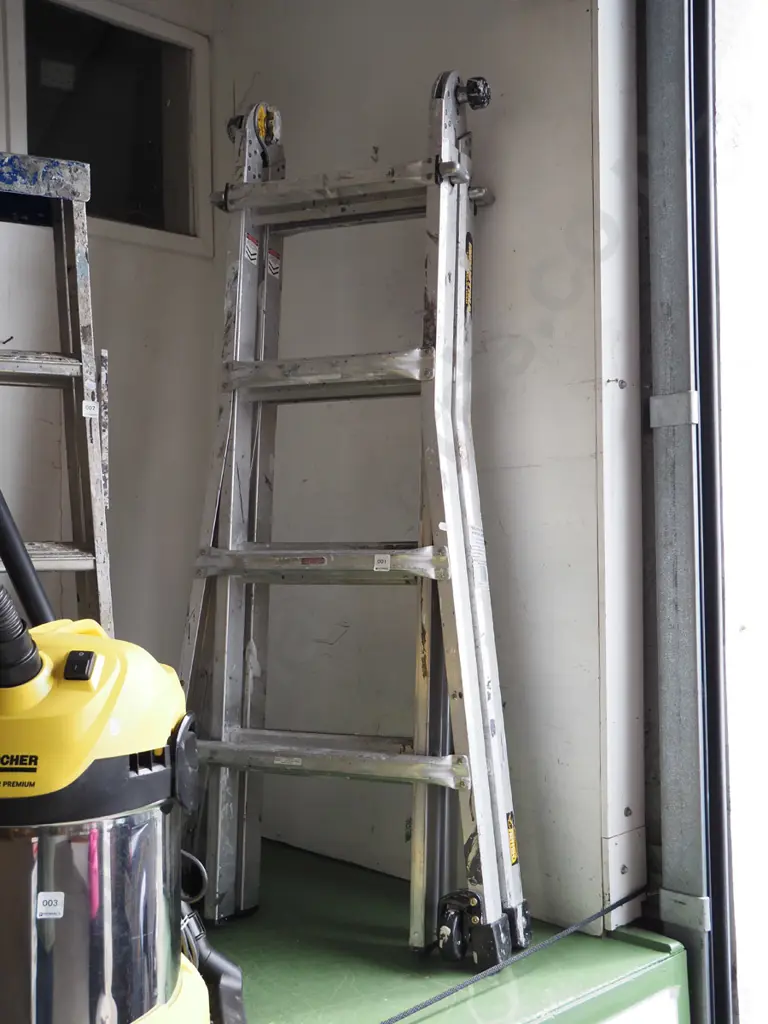 industrial multi ladder Image 1++