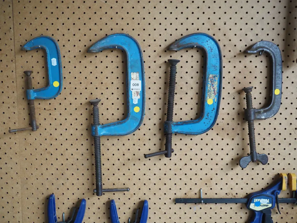 4x G clamps - yellow dots Image 1++