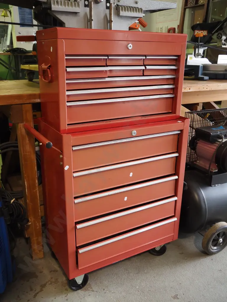 dual workshop 2 part tool box on casters  Image 1++
