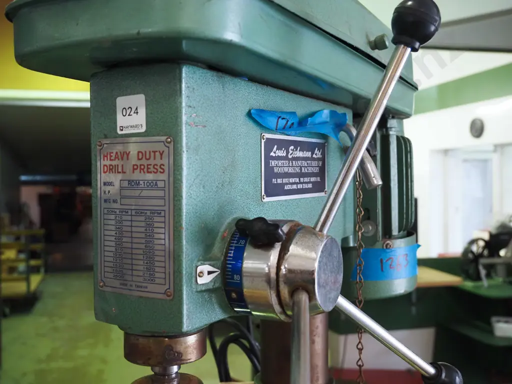 heavy duty drill press on 2-door cabinet with casters Image 1++