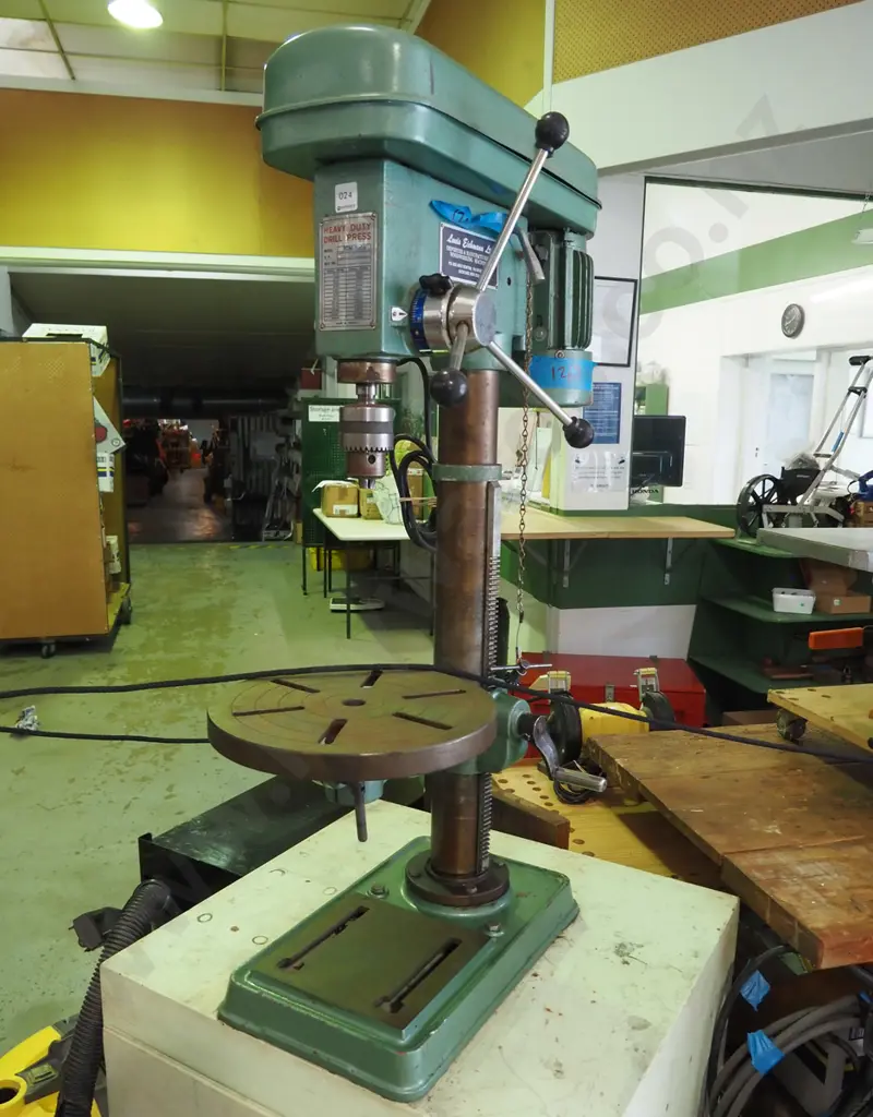 heavy duty drill press on 2-door cabinet with casters Image 1++