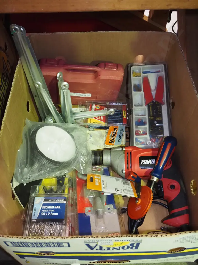 box; drill, shelf brackets, double flaring tool kit etc Image 1++