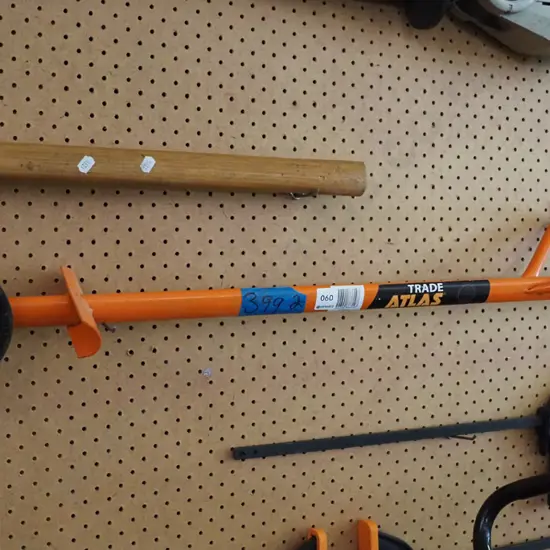 Atlas garden edger