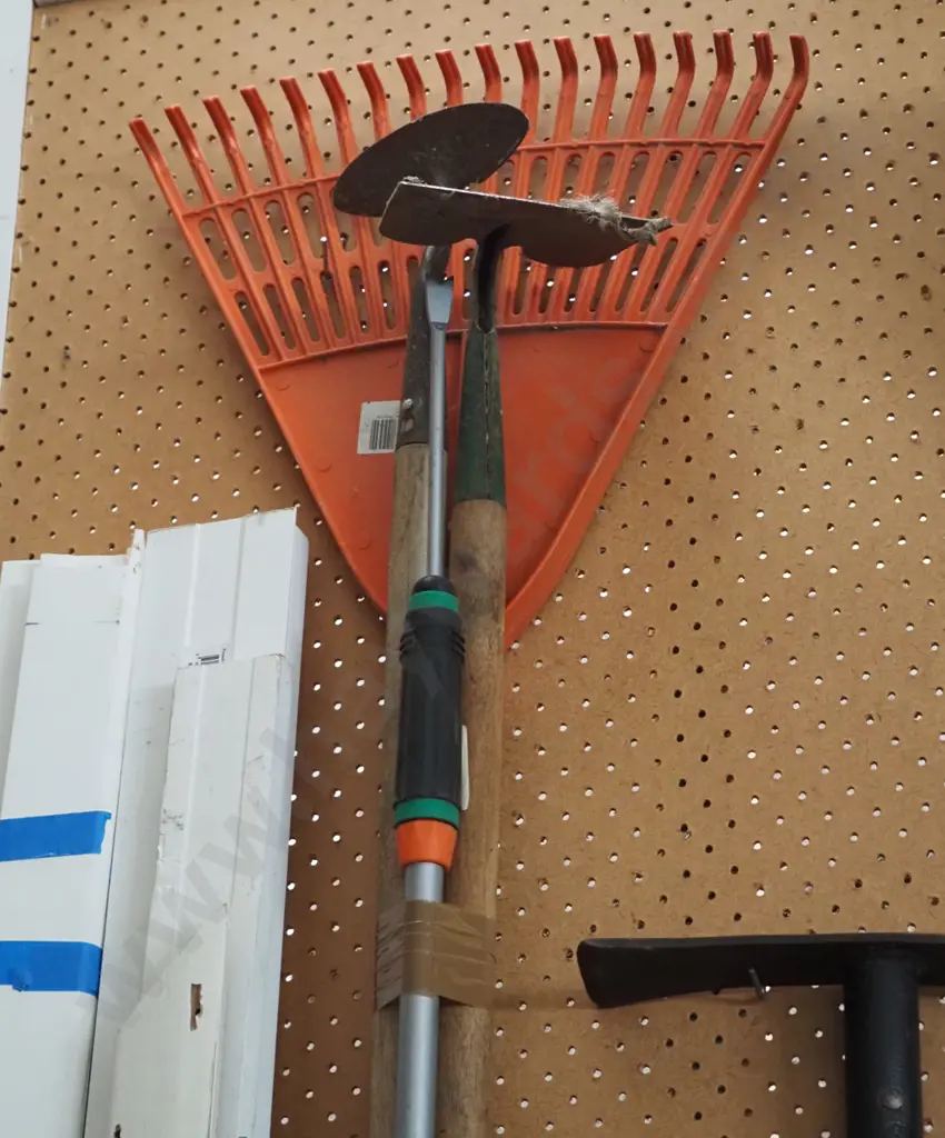 garden tools; hoes, rake, long handled lawn weeder Image 1++
