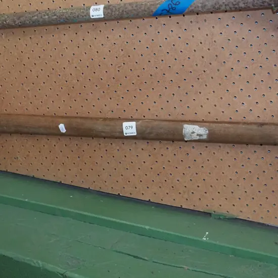 sledge hammer
