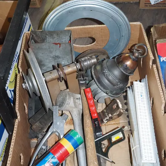 box; builder's rule, hammers, part light fittings etc