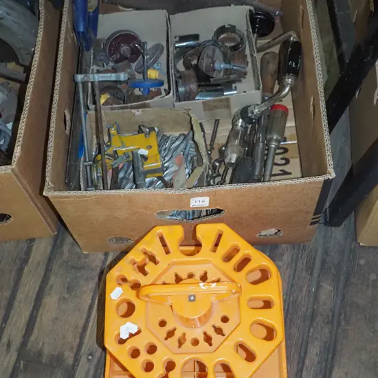 box; plastic tool stand hand saws etc