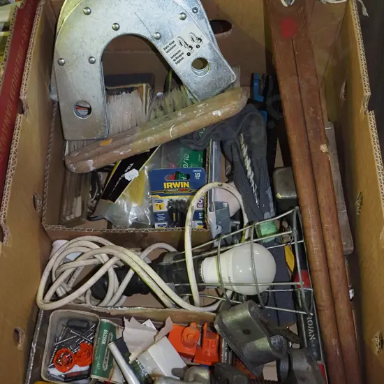 box; trouble light, part pipe clamps, wallpaper brush