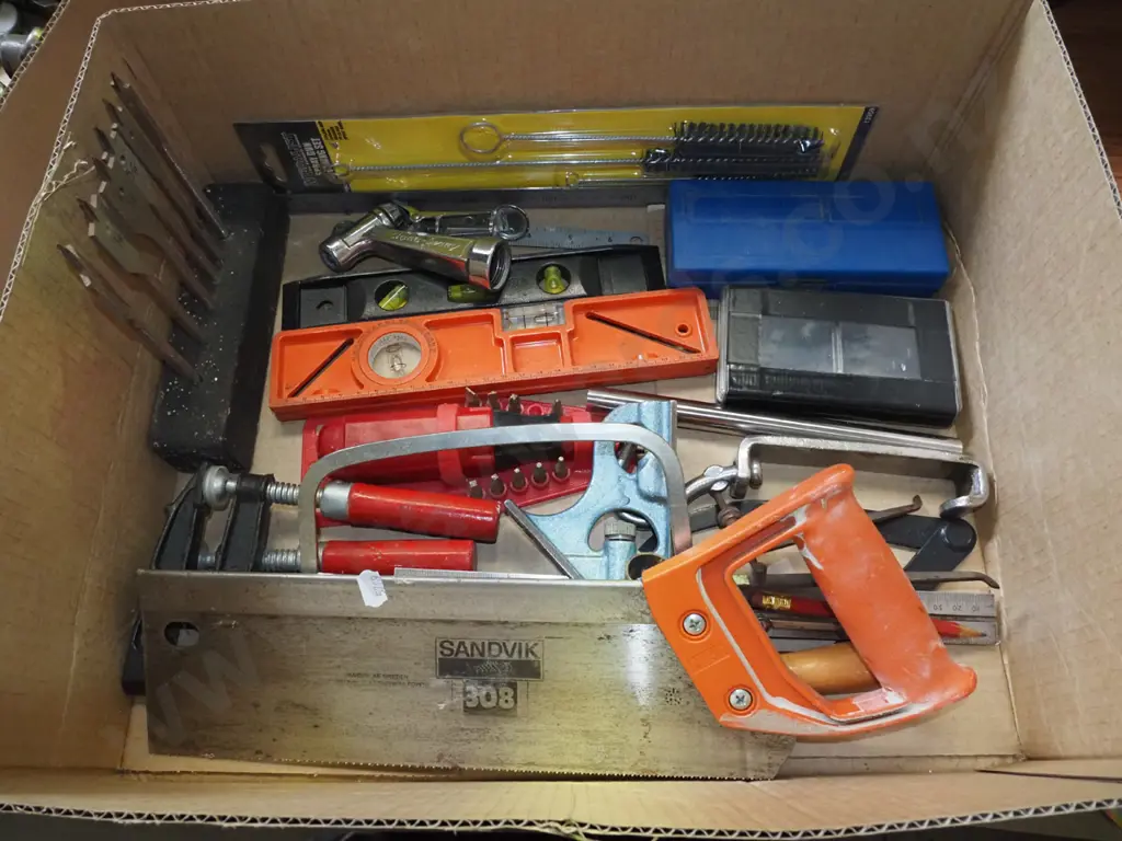 box; hand saws, F clamps, builder's square etc Image 1++