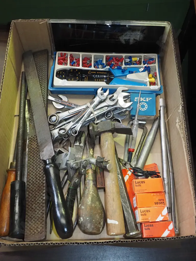 box; open end ring spanners, electrical crimps etc Image 1++