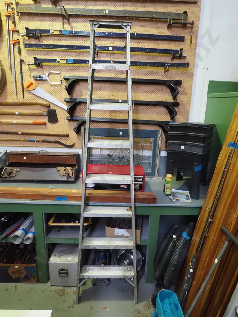 7 step aluminium ladder Image 1++