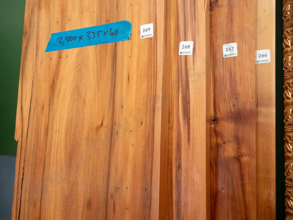 length of dressed rimu L-2800 W-335 D-40 Image 1++