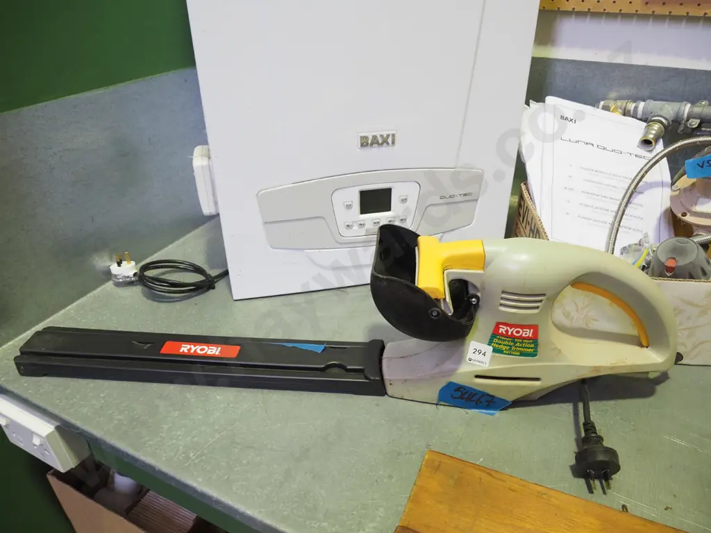 Ryobi corded hedge trimmers Image 1++