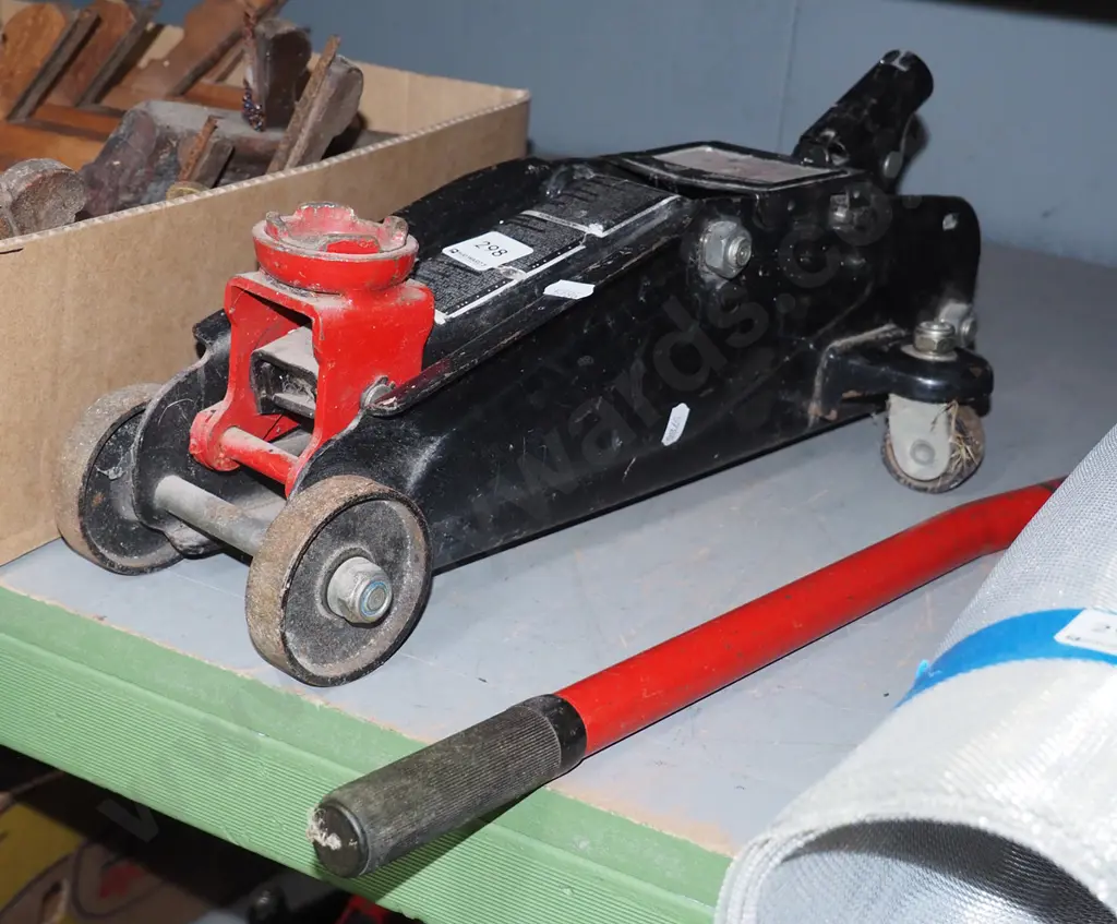 small trolley jack Image 1++