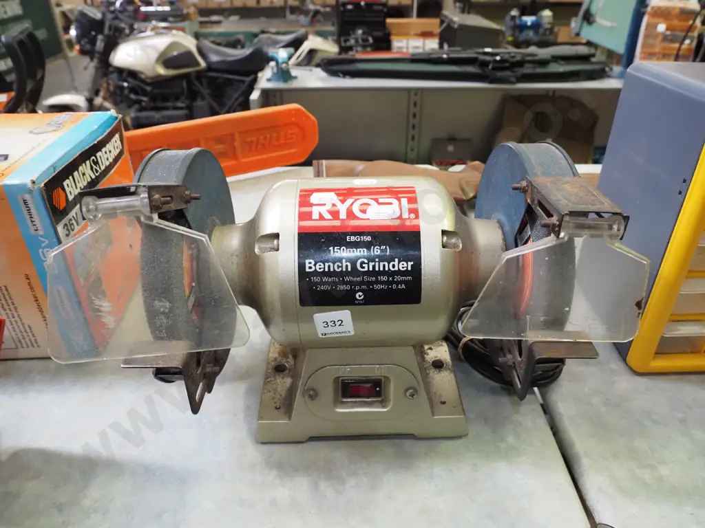 Ryobi 150mm  bench grinder Image 1++