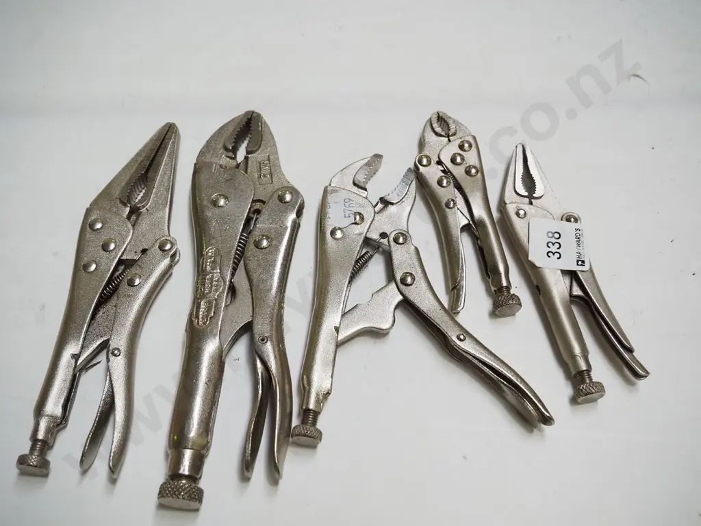 bundle of vice grips Image 1++