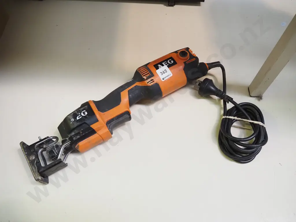 AEG reciprocating saw Image 1++
