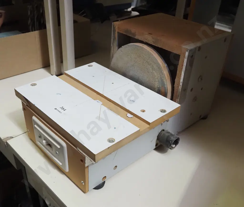 homemade sanding station Image 1++