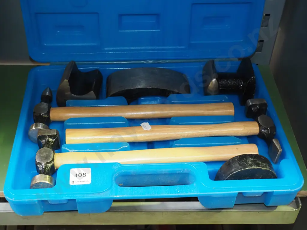 cased panel beaters tools Image 1++