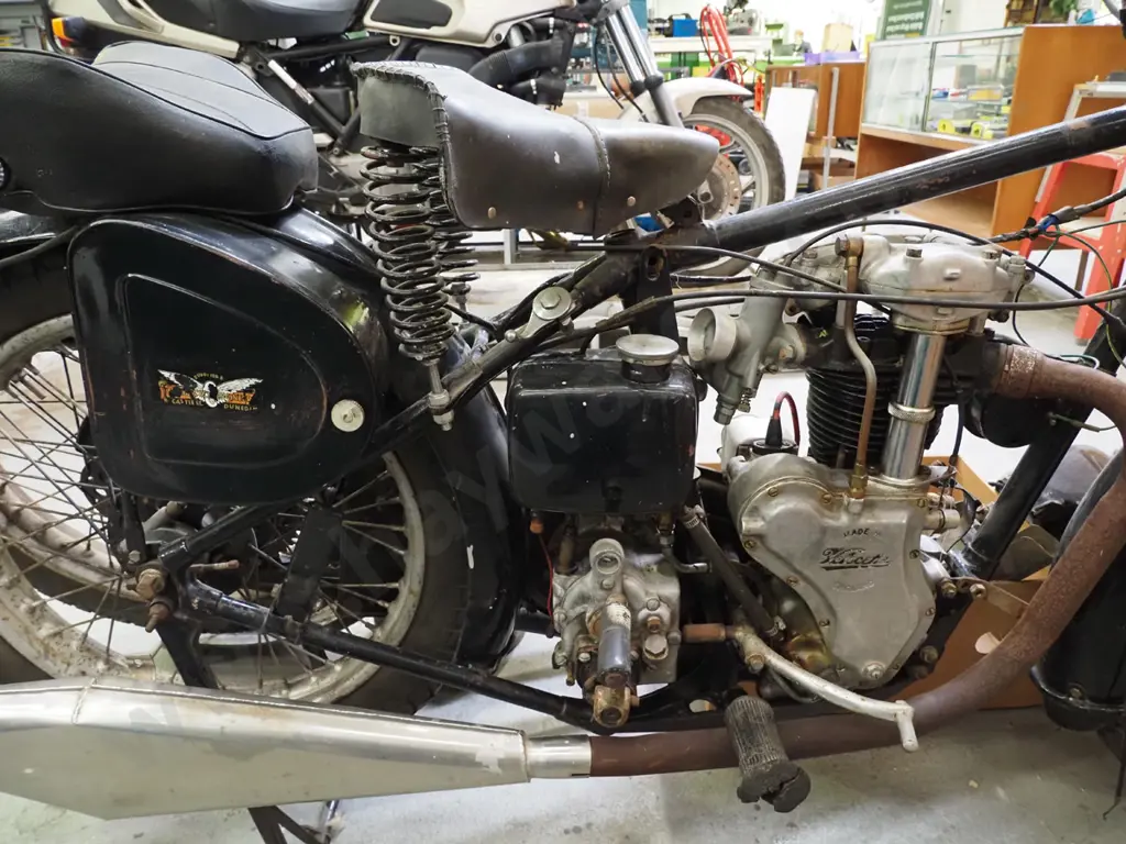 Velocette vintage 1940s/50s  motorcycle, License plate 58536, deregistered. Image 1++