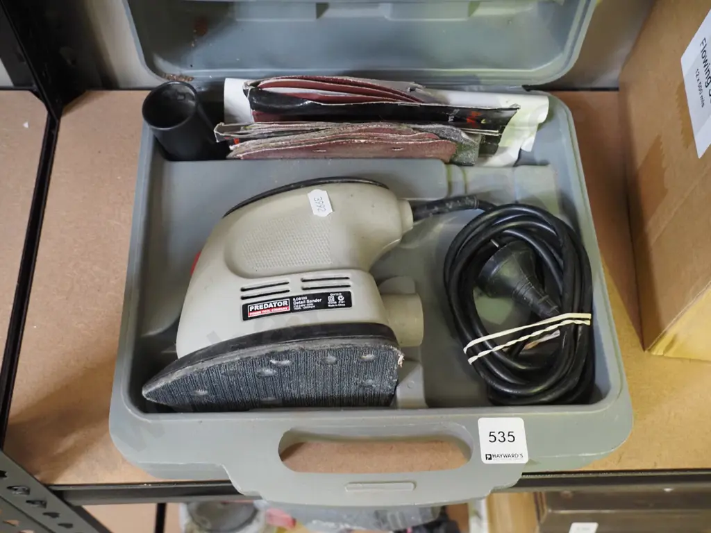 Predator orbital sander in carry case Image 1++