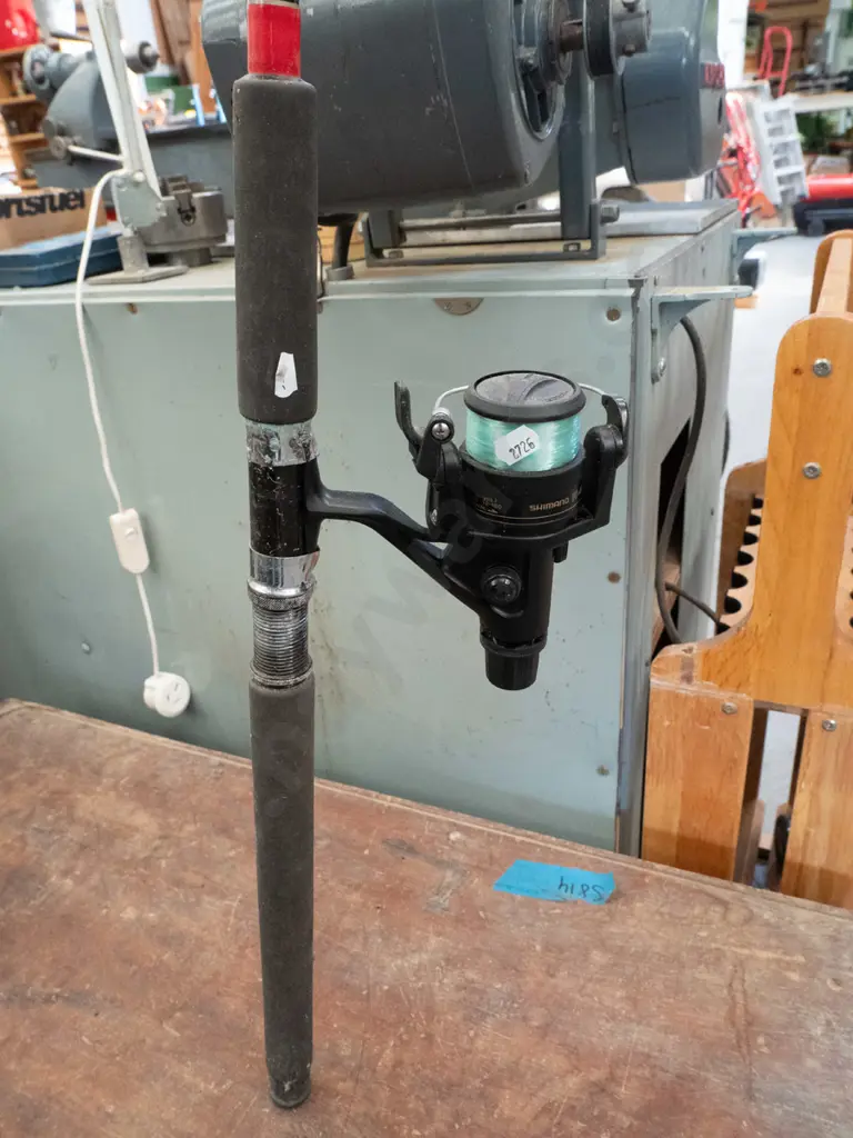 fishing rod and reel Image 1++