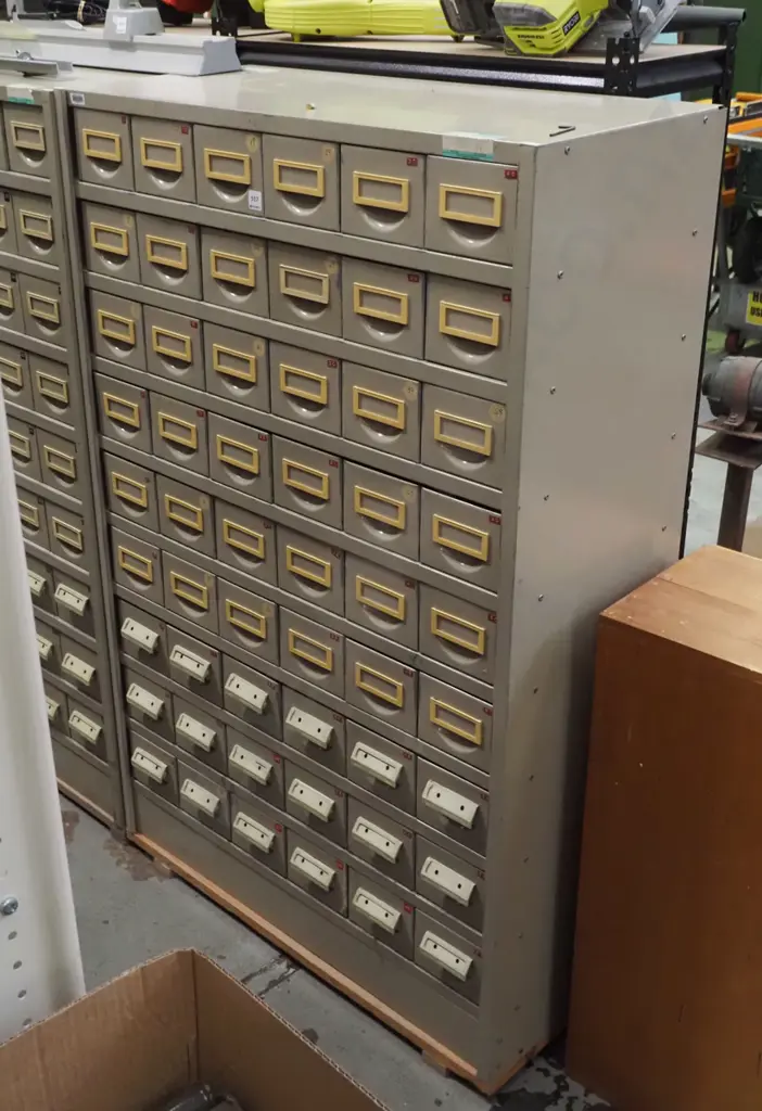 54 drawer filing cabinet, with removable drawers H- 1430, W- 900, D-400 Image 1++