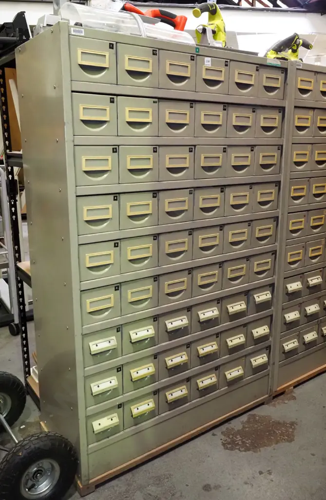 54 drawer filing cabinet, with removable drawers H- 1430, W- 900, D-400 Image 1++