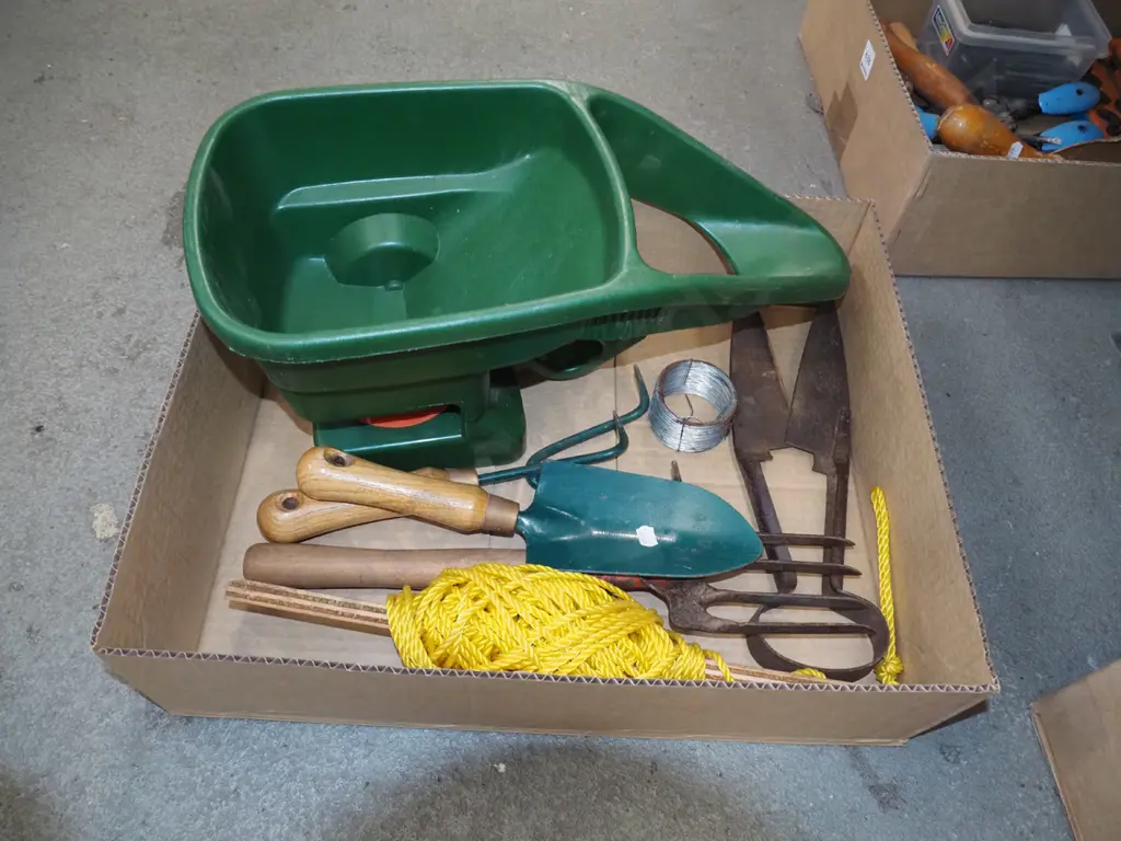 box; fertiliser spreader, garden tools etc Image 1++