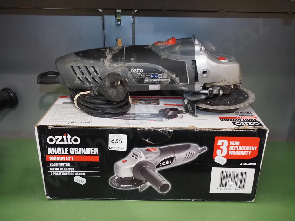 Ozito angle grinder Image 1++