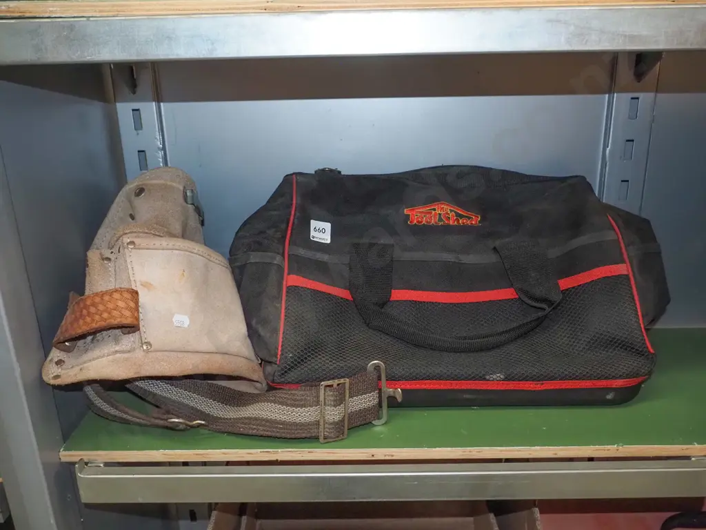 builder's belt, tool bag Image 1++