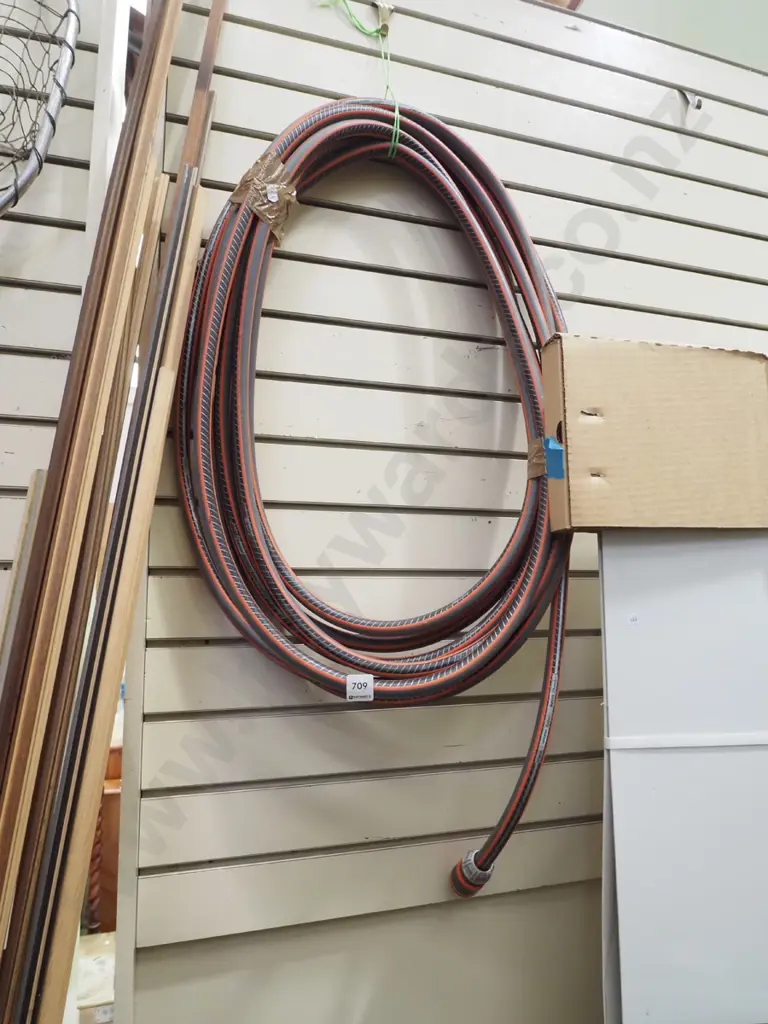 garden hose Image 1++